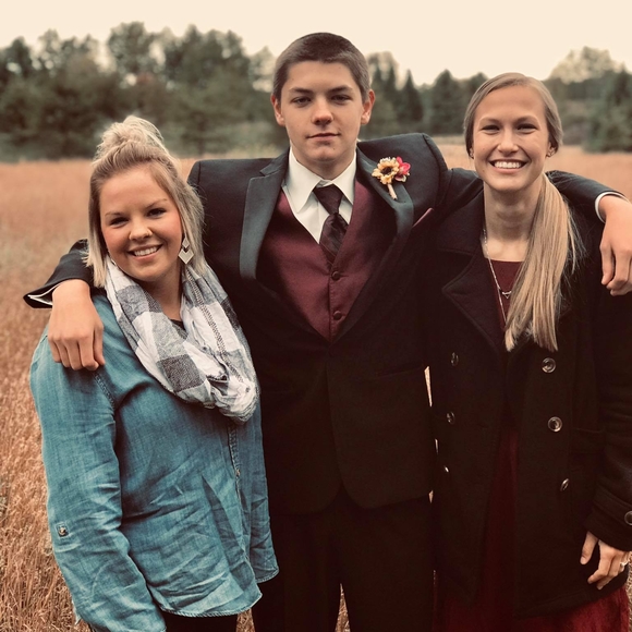 Meet your Posher, Kody - Picture 1 of 1